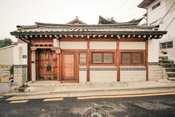 Bukchonmaru Hanok 2*